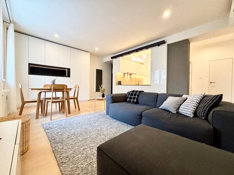 THE HOME I FOR RENT - Modern 2 bed. apartment in the center, Cukrová