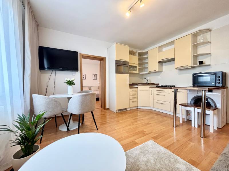 RENTED - Cosy 2 bedroom apartment, MIletičova, Ružinov, BA