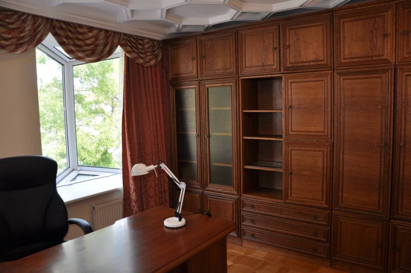 THE HOME I FOR RENT - Spacious 3 bedroom apartment at Zámocká street