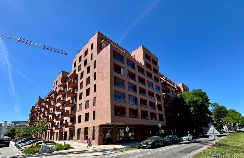THE HOME I FOR RENT ZWIRN New high standard 2 bedroom apartment 