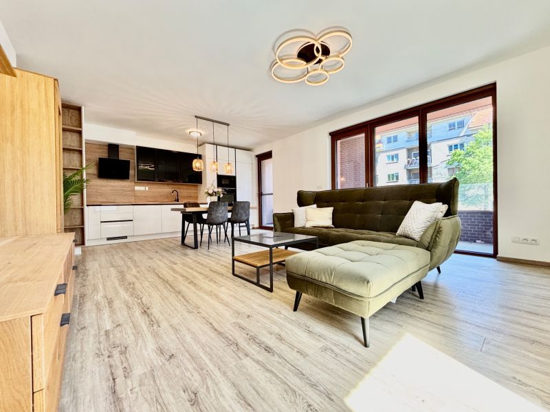 THE HOME I FOR RENT ZWIRN New high standard 2 bedroom apartment 
