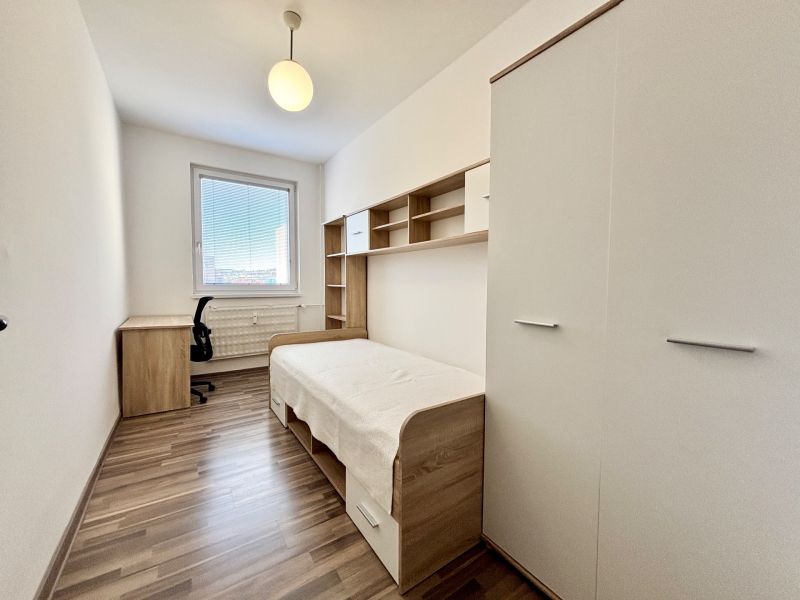 THE HOME I SALE Spacious 3 bedroom apartment at Bajzova