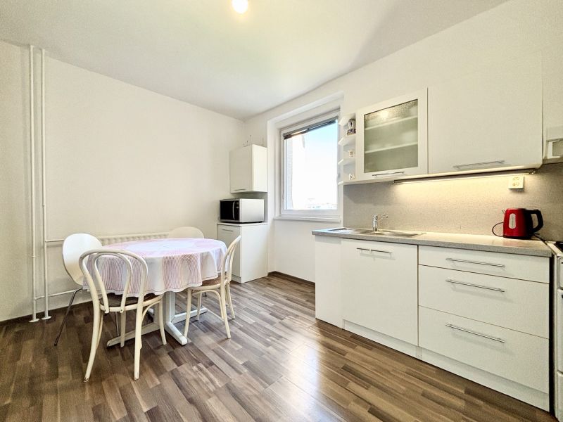 THE HOME I SALE Spacious 3 bedroom apartment at Bajzova
