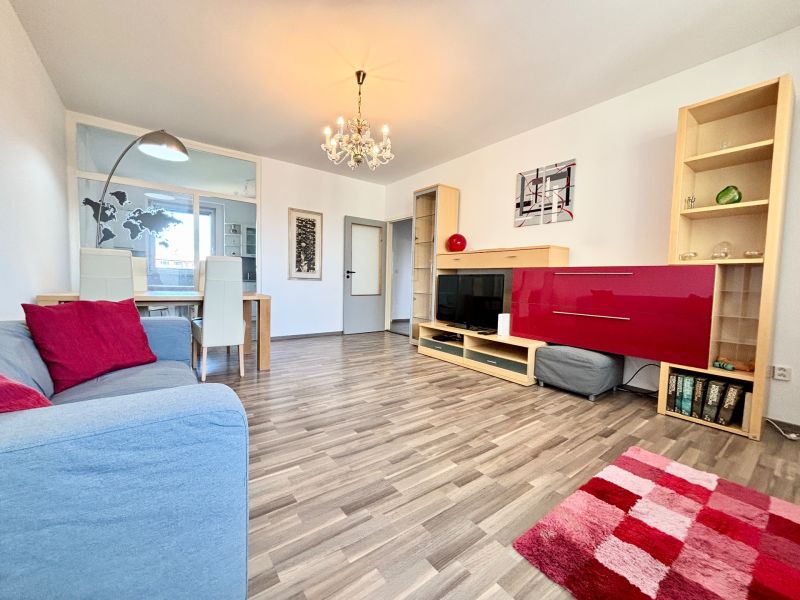 THE HOME I SALE Spacious 3 bedroom apartment at Bajzova