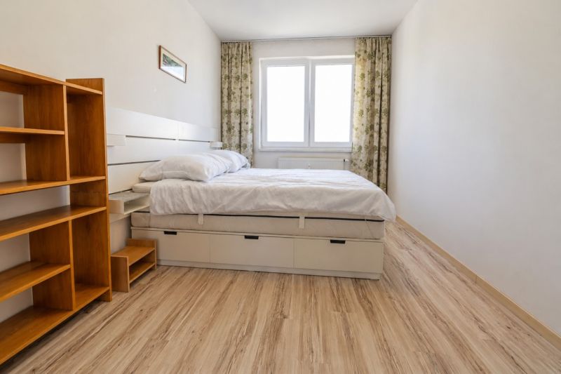 Rent One bedroom apartment, One bedroom apartment, Jégého, Bratislava 
