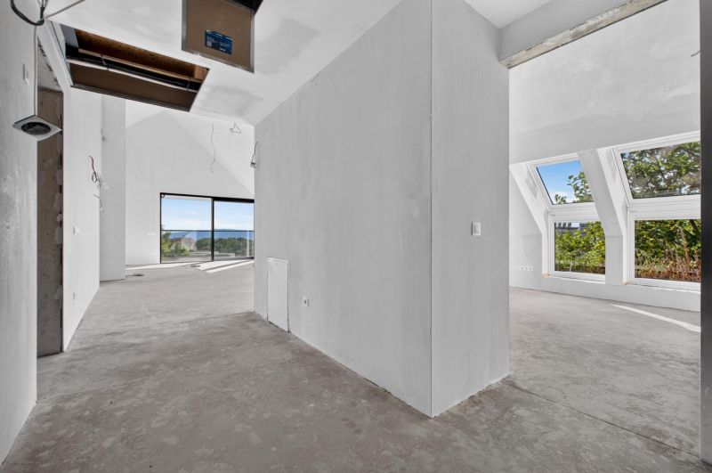 THE HOME I SALE Exclusive 4bedroom apt. with large terrace, Old Town
