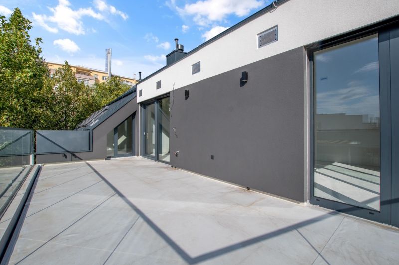 THE HOME I SALE Exclusive 4bedroom apt. with large terrace, Old Town