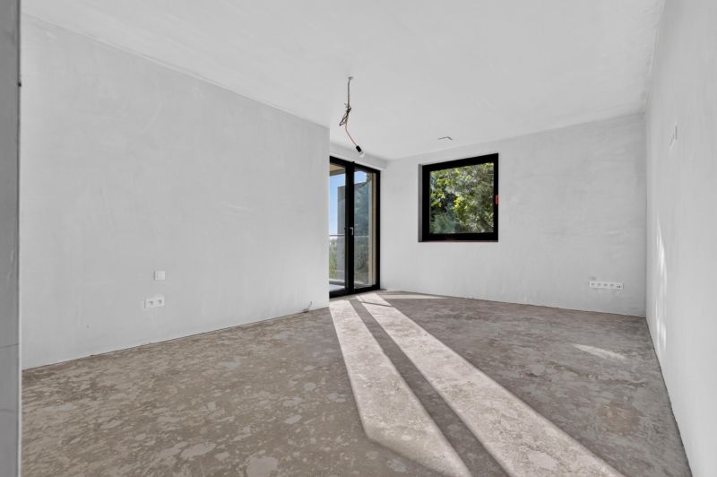 THE HOME I SALE Exclusive 4bedroom apt. with large terrace, Old Town