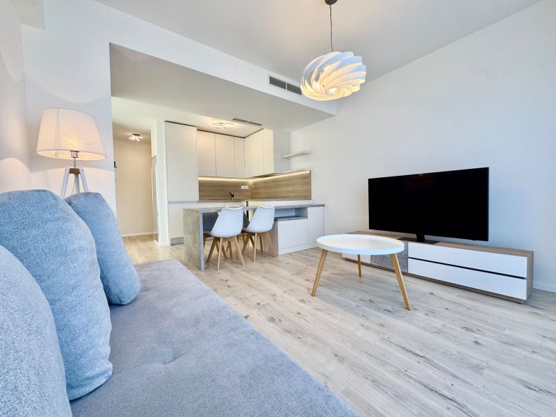 THE HOME I FOR RENT - Luxurious 2 bed. apt. with terrace, Bezručova