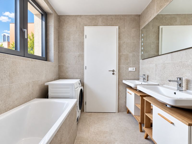 THE HOME I FOR RENT - Luxurious 2 bed. apt. with terrace, Bezručova